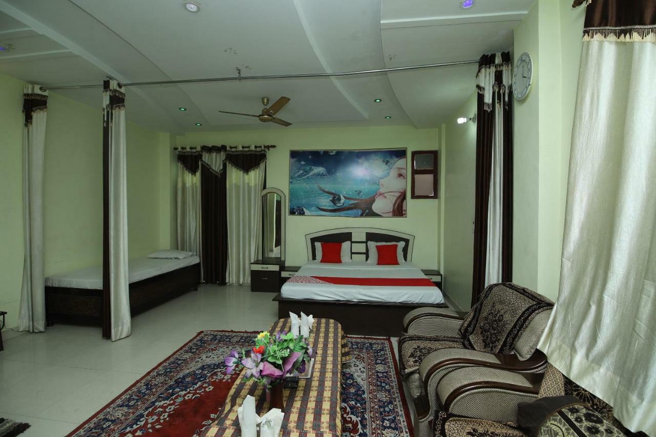 Hotel Deep Palace Jind Bagian luar foto