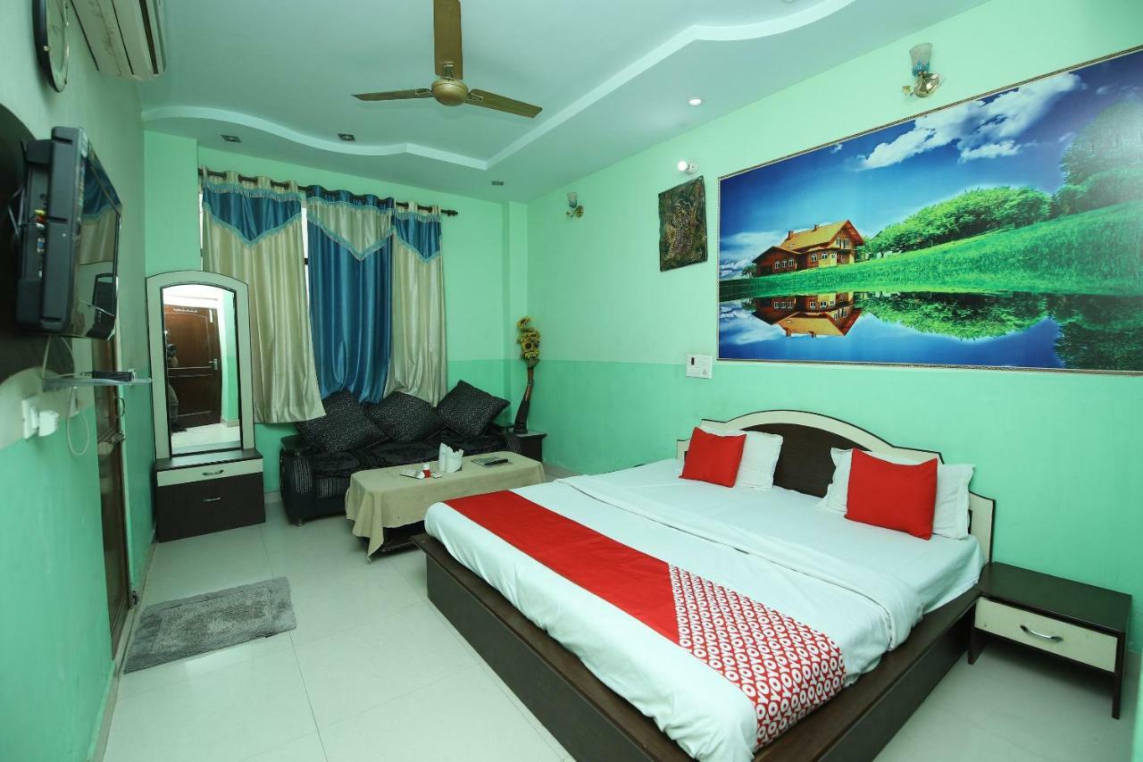 Hotel Deep Palace Jind Bagian luar foto